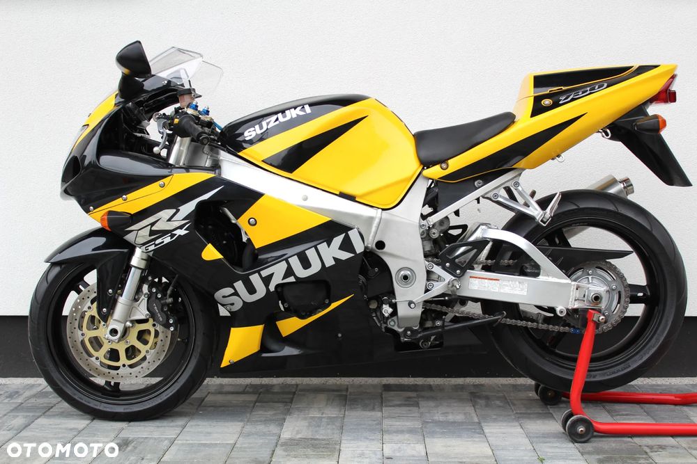 Suzuki GSX-R - 2