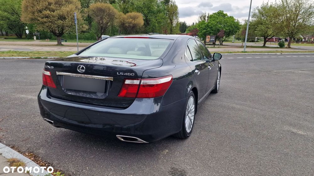 Lexus LS 460 Prestige - 4