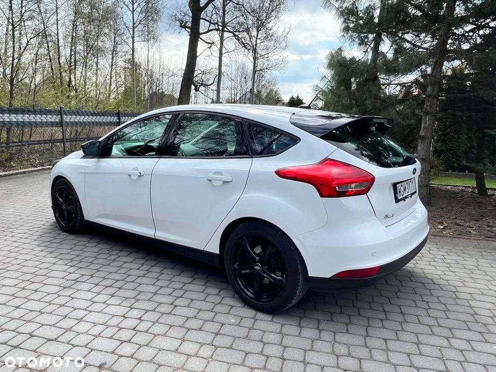 Ford Focus - 19