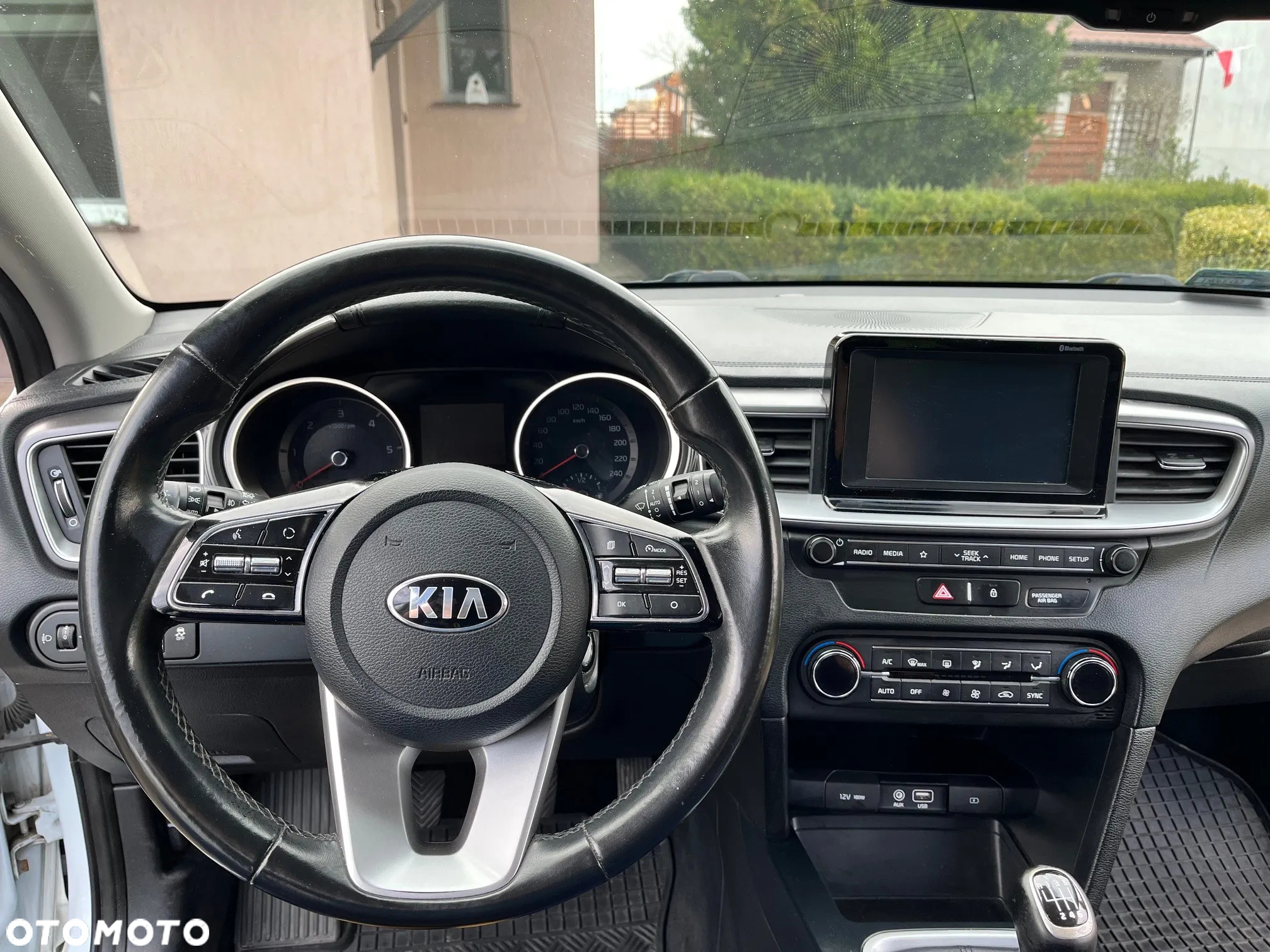 Kia Ceed 1.6 CRDi SCR L - 13