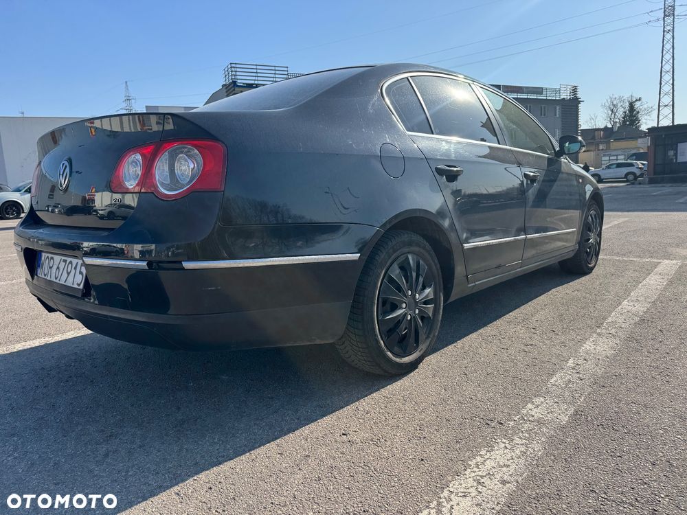 Volkswagen Passat 2.0 FSI Comfortline - 7