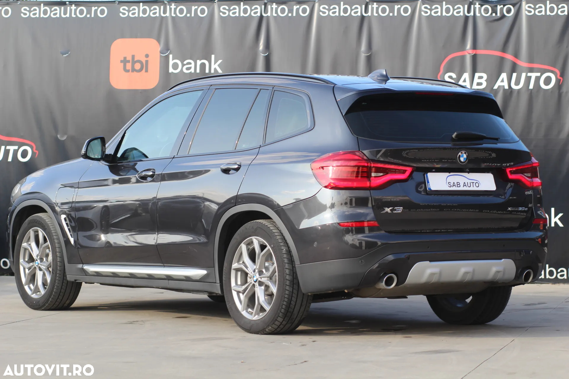 BMW X3 xDrive30e AT PHEV - 19