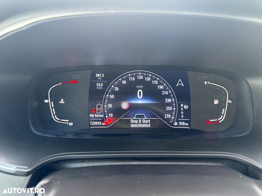 RENAULT Megane 2022 — imagine 3