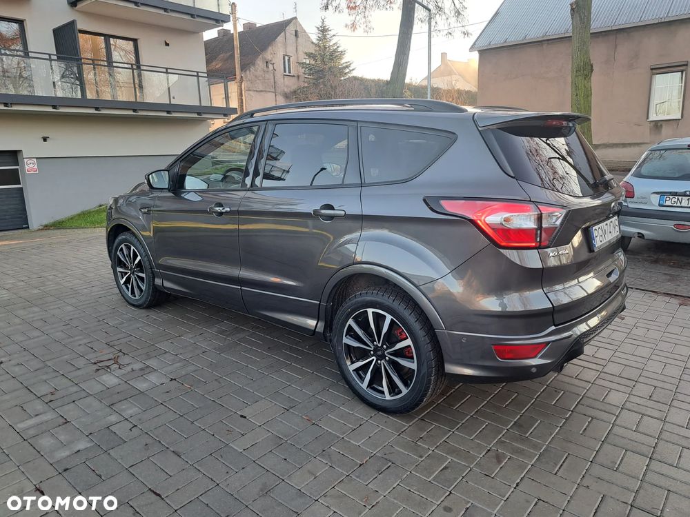 Ford Kuga - 27