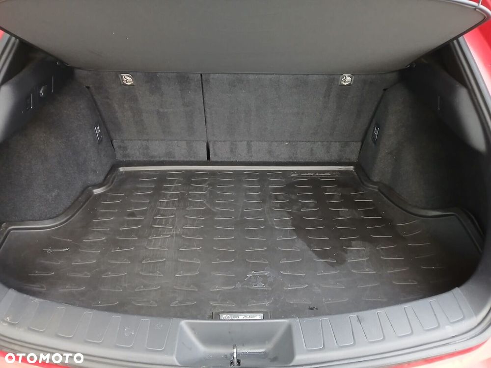 Lexus UX 200 GPF F Impression 2WD - 37