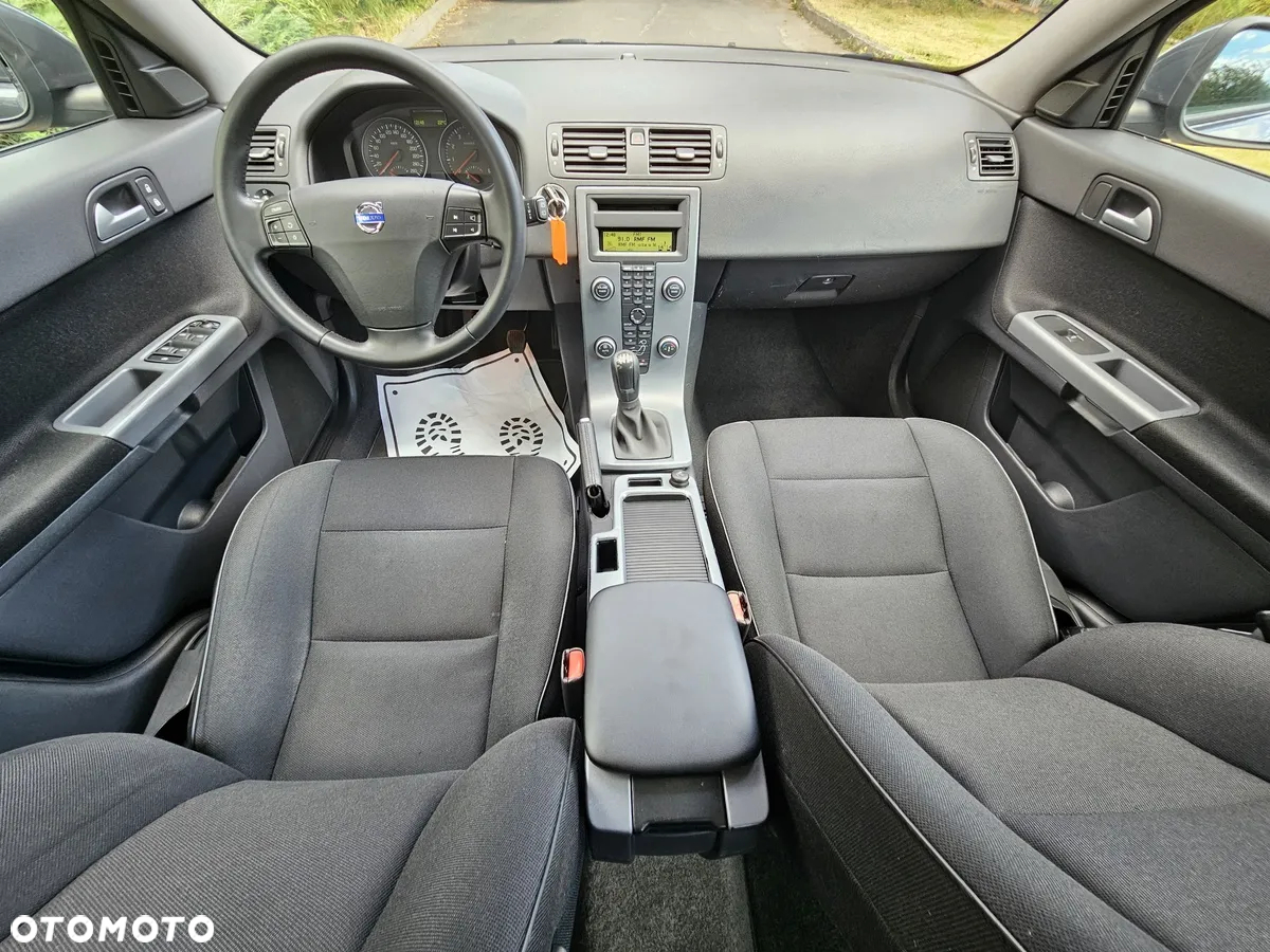 Volvo V50 2.0 Momentum - 7