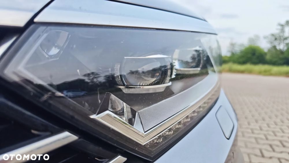 Volkswagen Passat 1.8 TSI BMT Highline DSG - 9