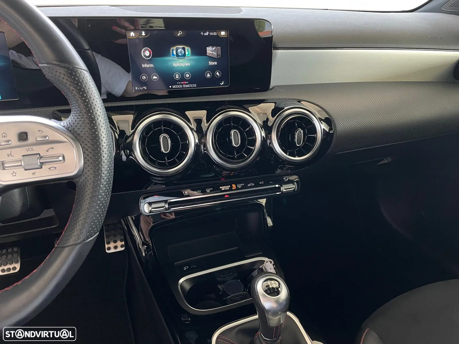 Mercedes-Benz A 180 d AMG Line - 13