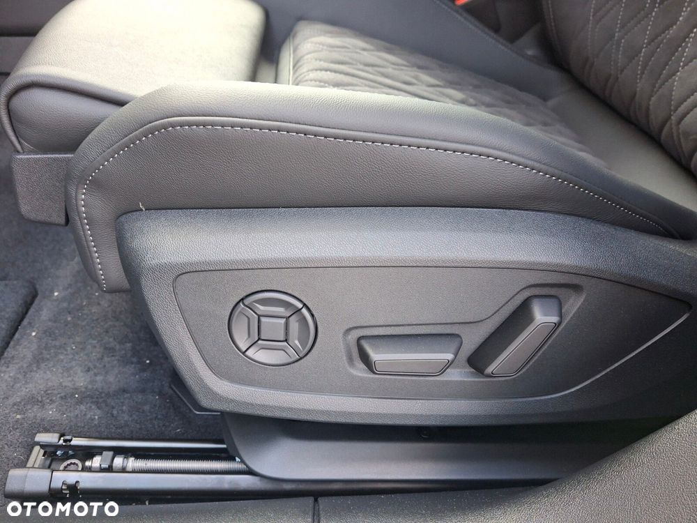 Audi A5 Avant - 11