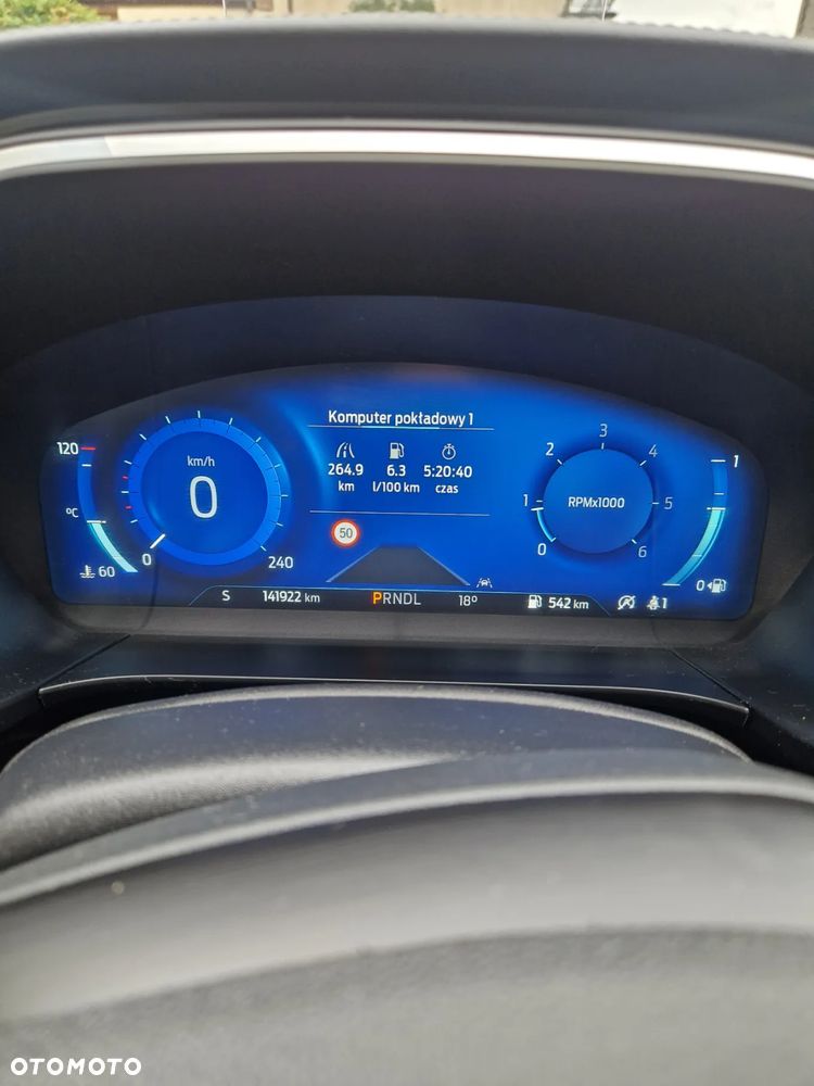 Ford Kuga - 22