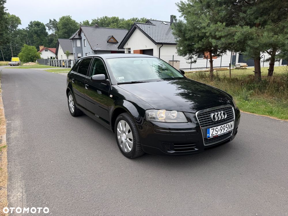 Audi A3 Sportback 2.0 TDI Ambiente S tronic - 10