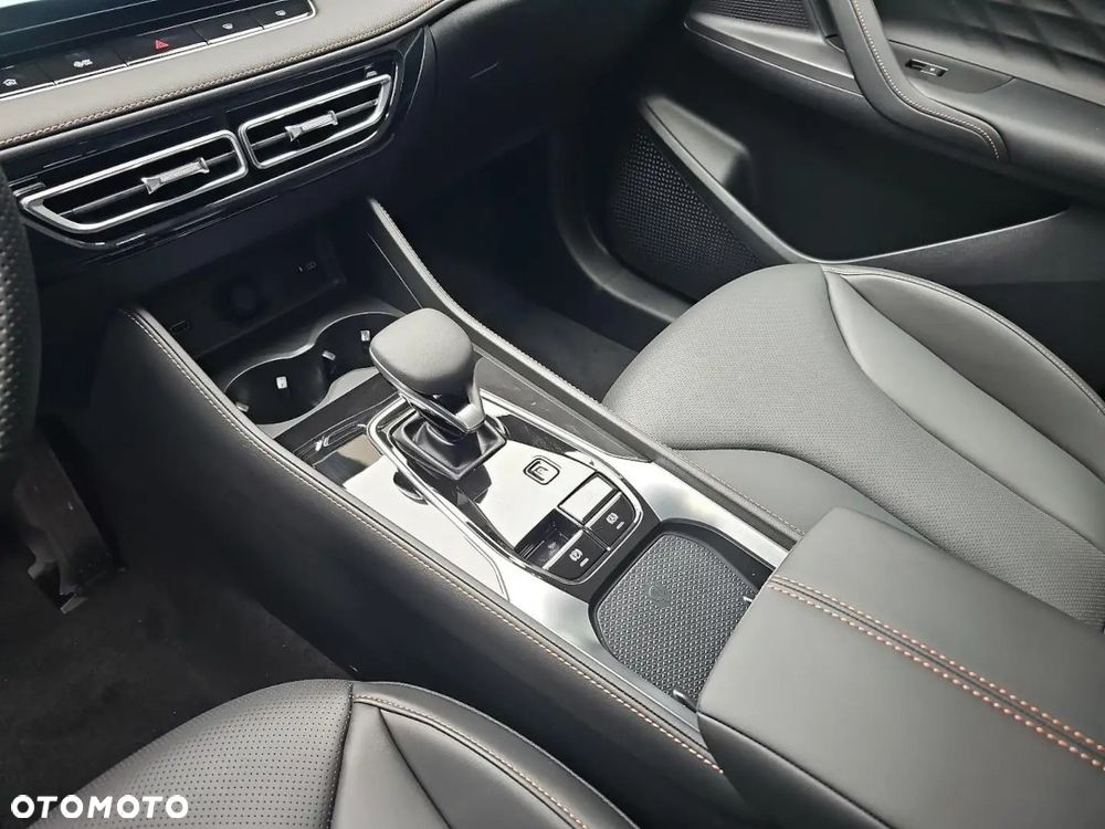 MG HS 1.5T PHEV Exclusive - 9