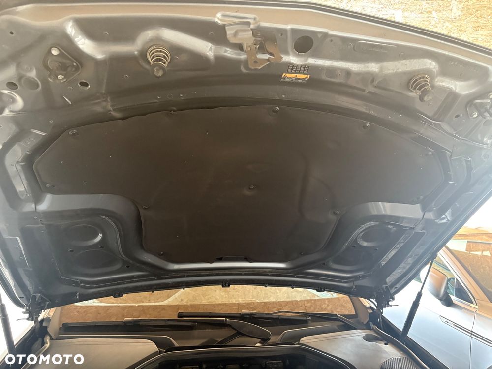 Mercedes-Benz Klasa E 300 d T 9G-TRONIC AMG Line - 21