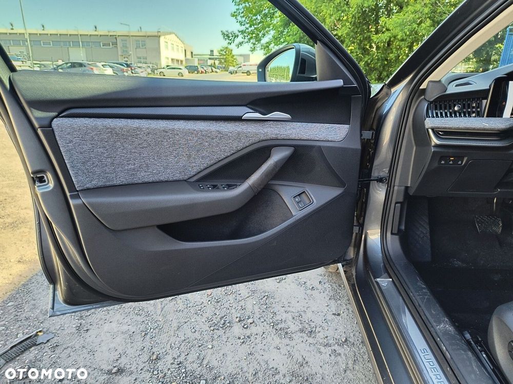 Skoda Superb - 11