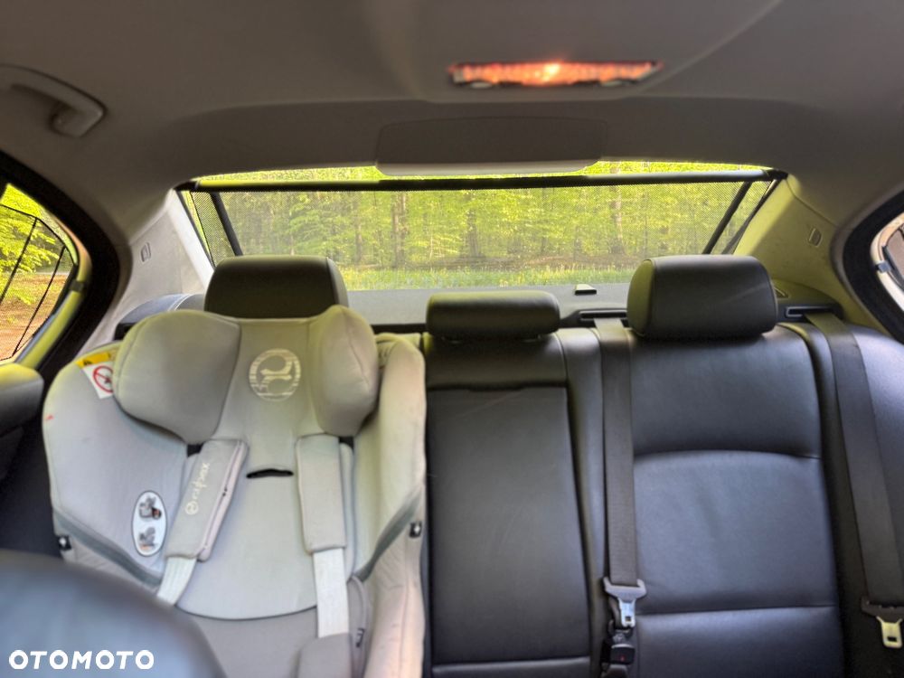 BMW Seria 5 535d xDrive Sport-Aut Modern Line - 30