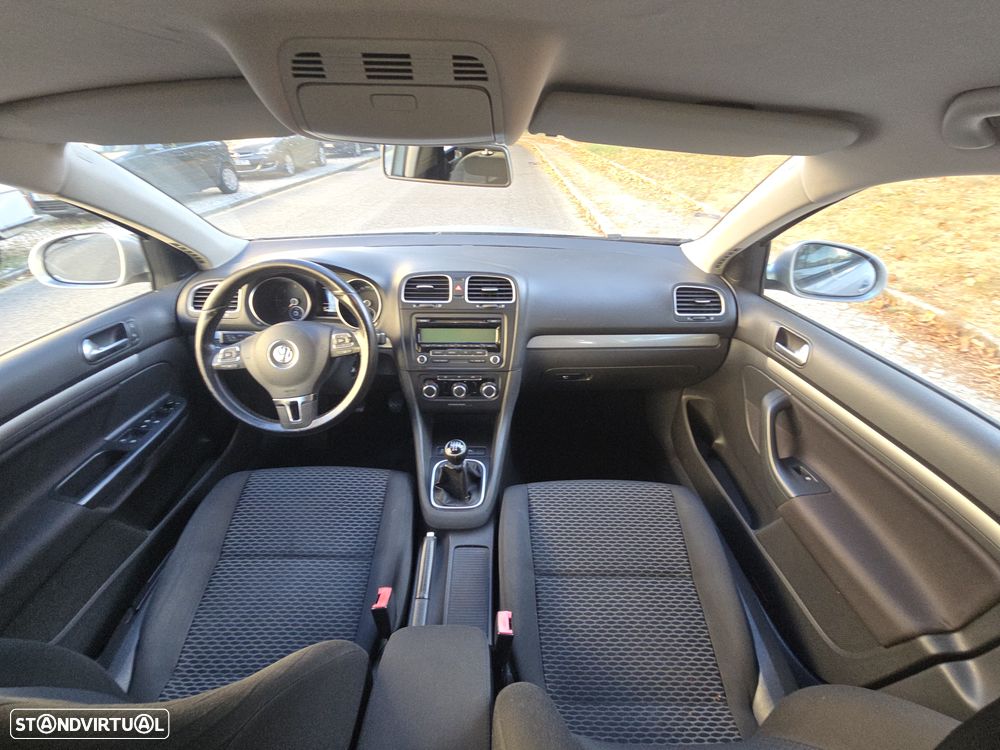 VW Golf Variant 1.6 TDi Confortline - 13