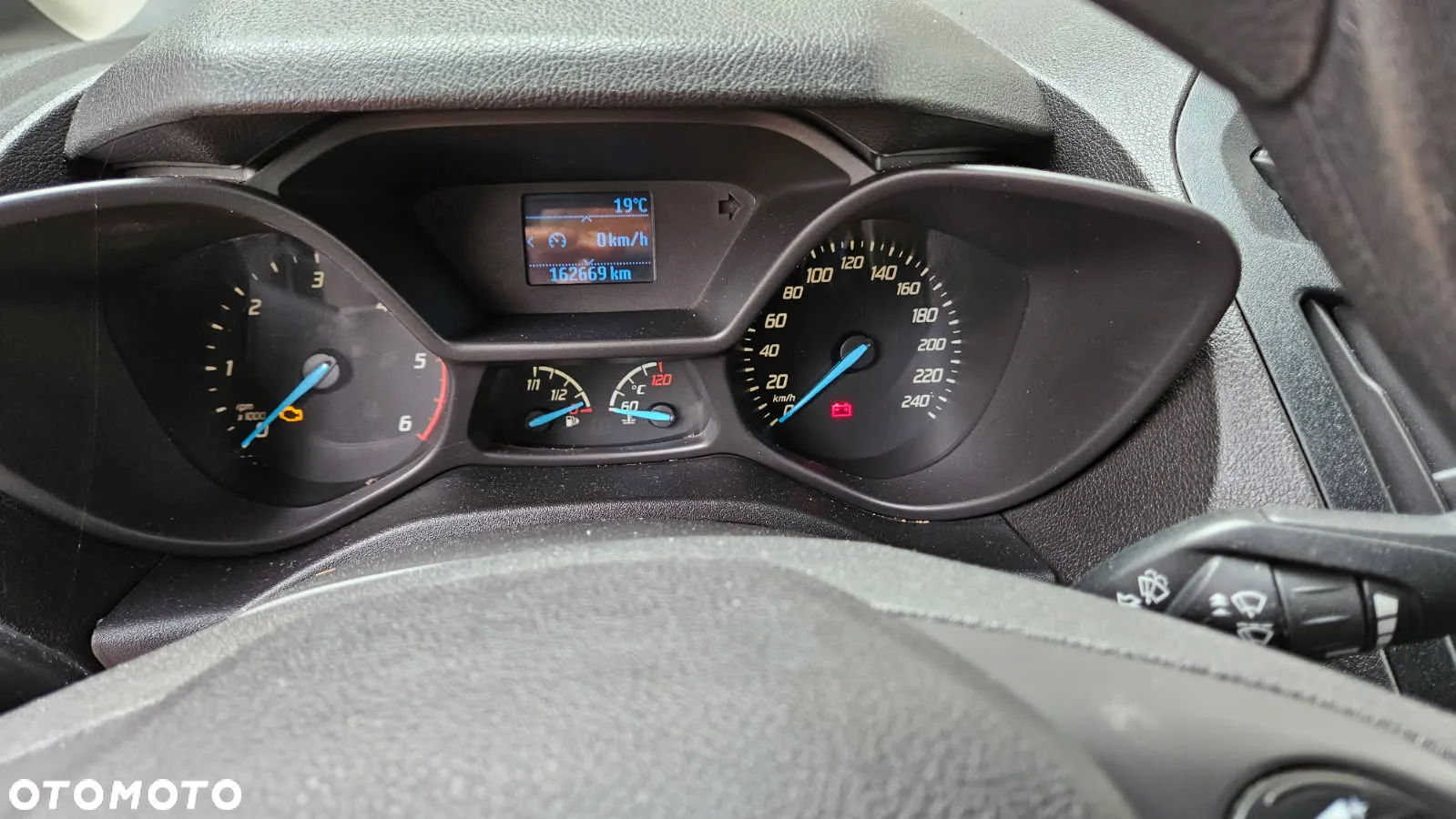 Ford Transit Connect - 12