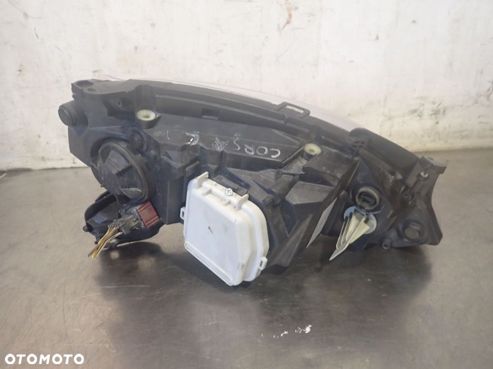 LAMPA LEWA PRZEDNIA OPEL CORSA C - 2