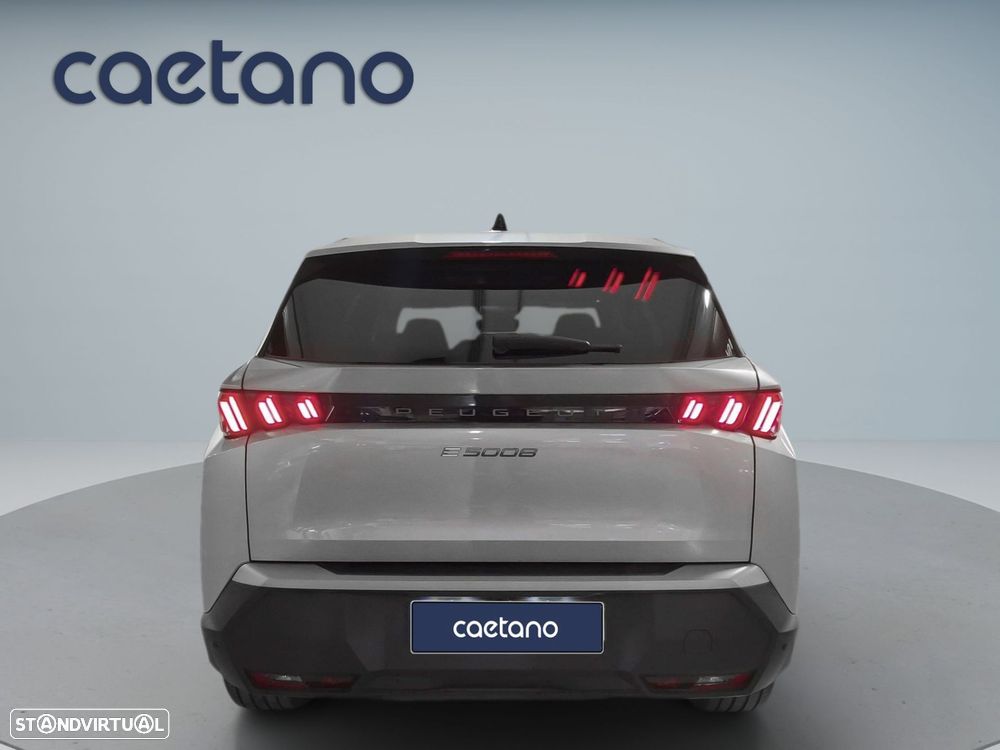 Peugeot e-5008 73 kWh Allure — fotografia 7