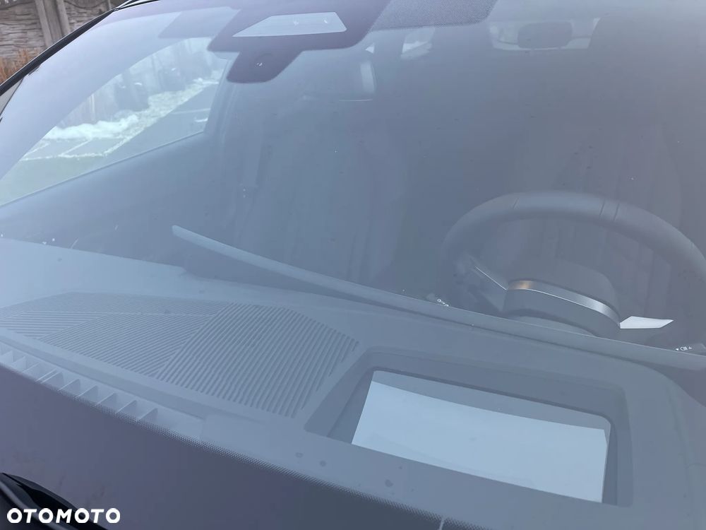 BMW Seria 5 540d xDrive mHEV - 39