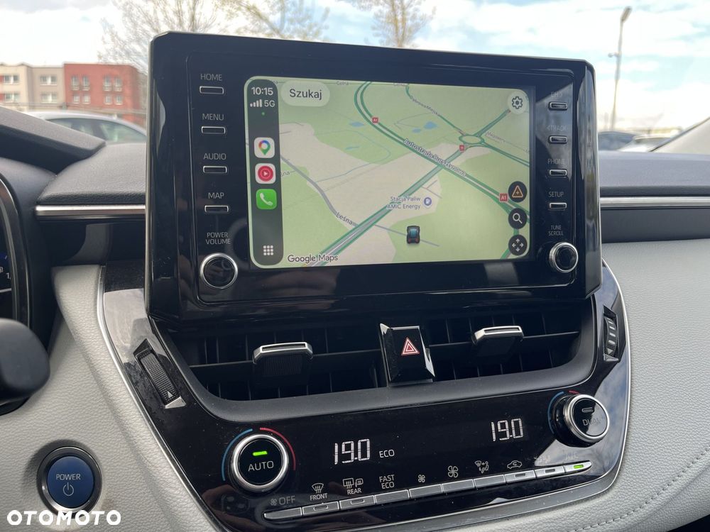 Toyota Corolla 2.0 Hybrid Comfort - 22