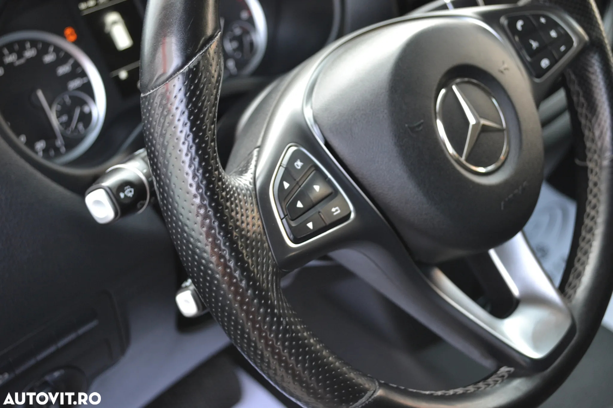 Mercedes-Benz VITO VAN 116 CDI MIX/E 4X4 - 10