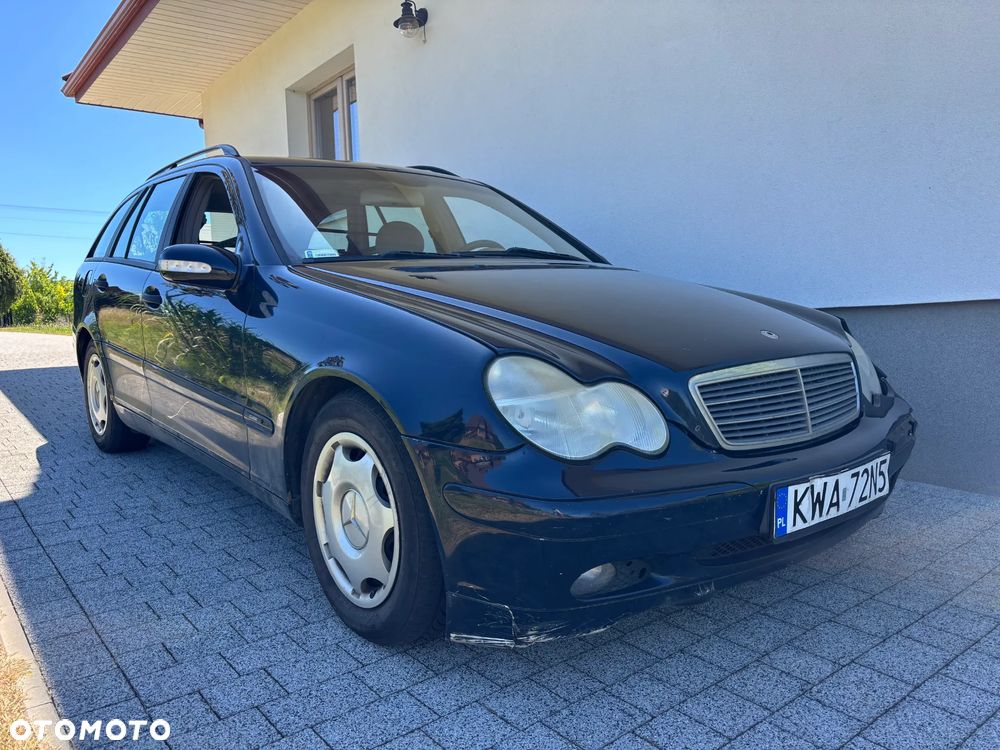 Mercedes-Benz Klasa C 220 T CDI Classic - 4
