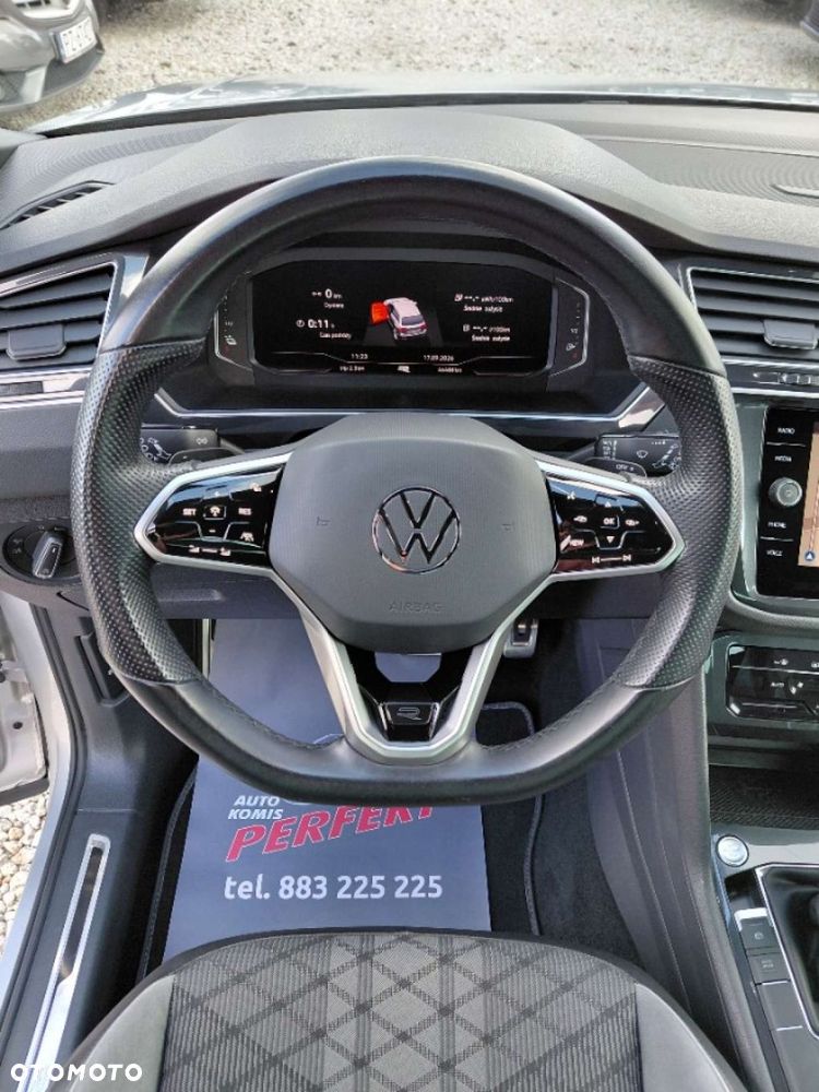 Volkswagen Tiguan - 15