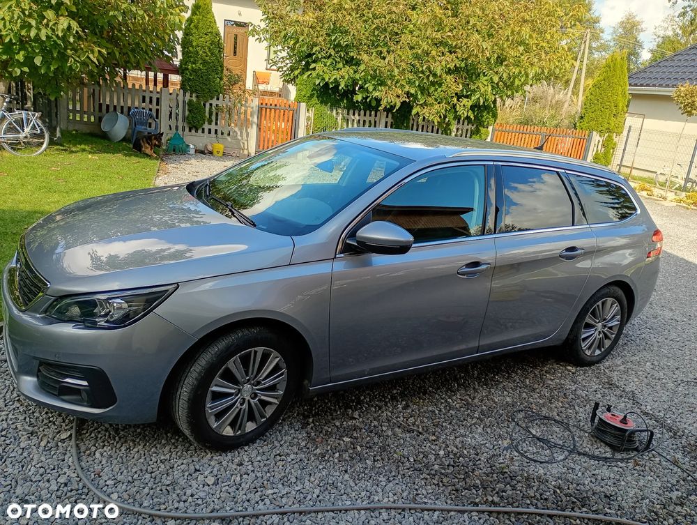 Peugeot 308 PureTech 130 EAT8 Allure - 3