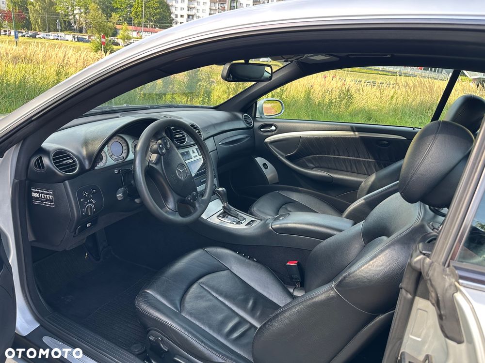 Mercedes-Benz CLK 320 CDI 7G-TRONIC Avantgarde DPF Sport Edition - 23