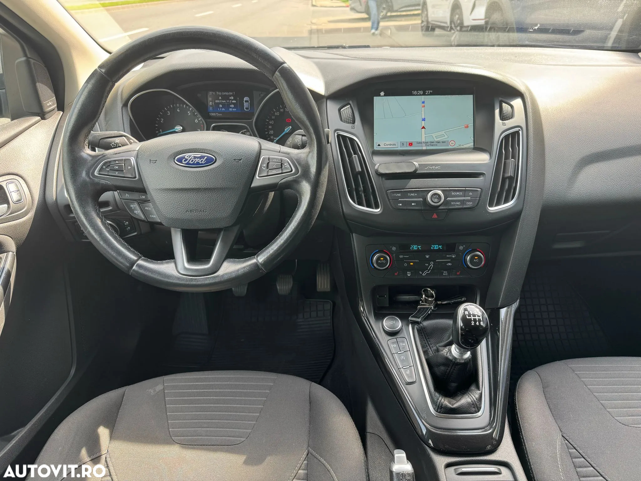 Ford Focus 1.5 Ecoboost Titanium - 14
