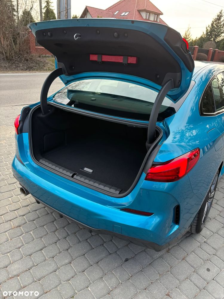 BMW Seria 2 218i - 10
