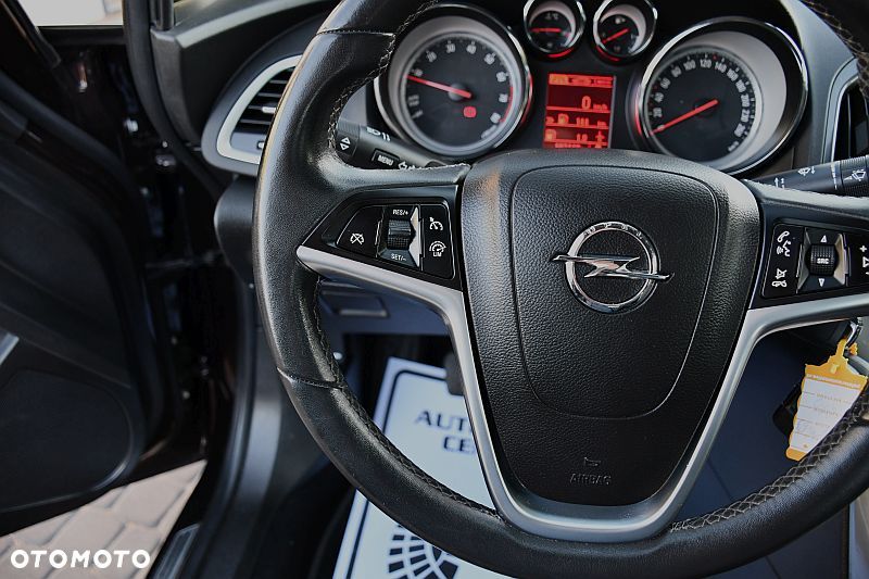 Opel Astra 1.4 Turbo Edition - 17