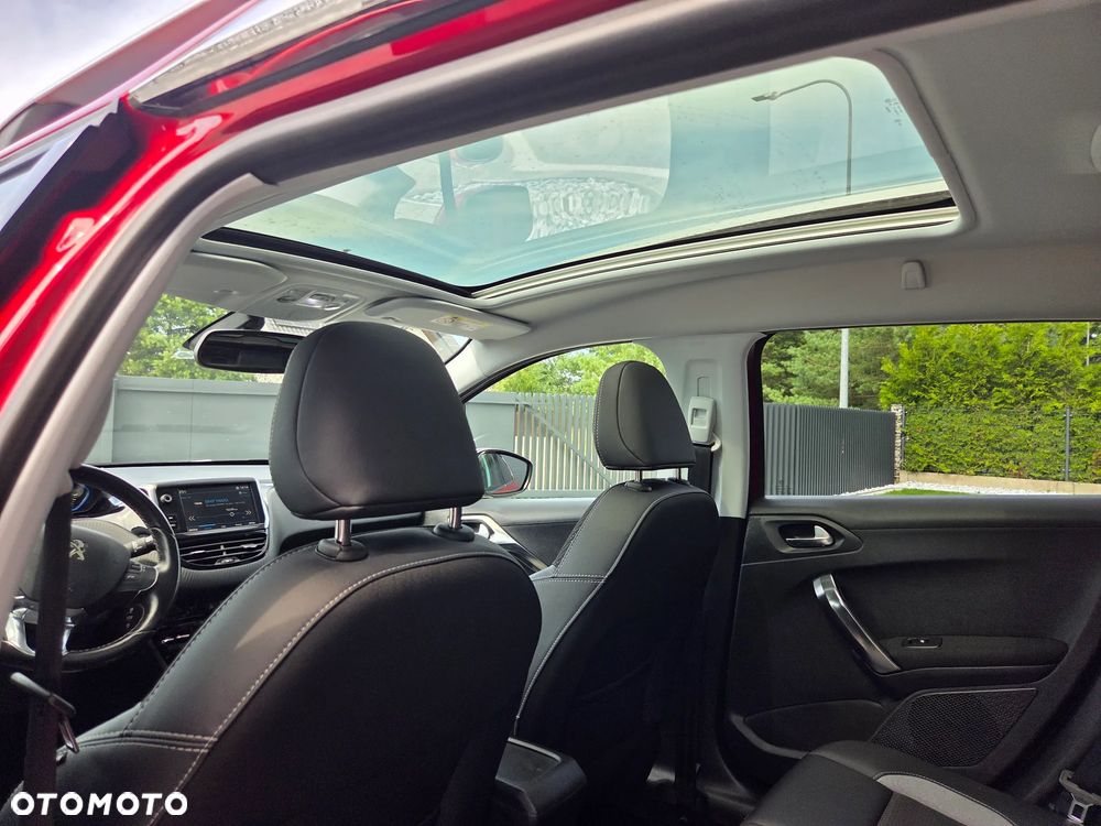 Peugeot 2008 1.6 BlueHDi Crossway - 31