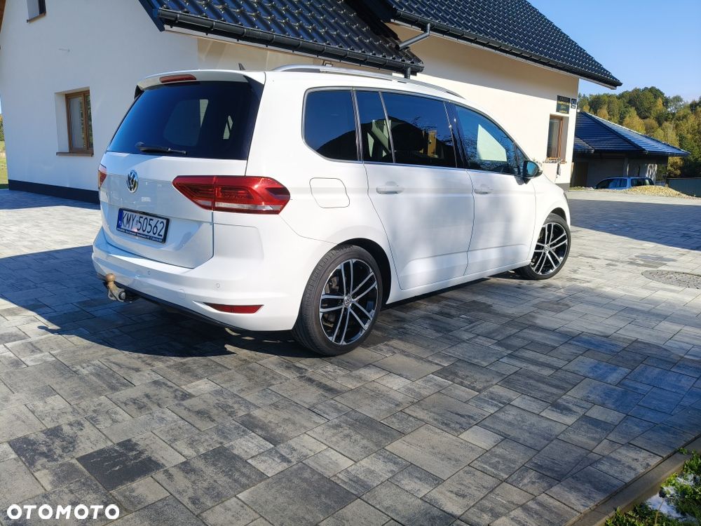 Volkswagen Touran 2016 photo 3