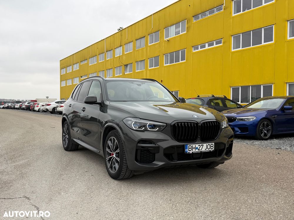 BMW X5 xDrive45e - 8