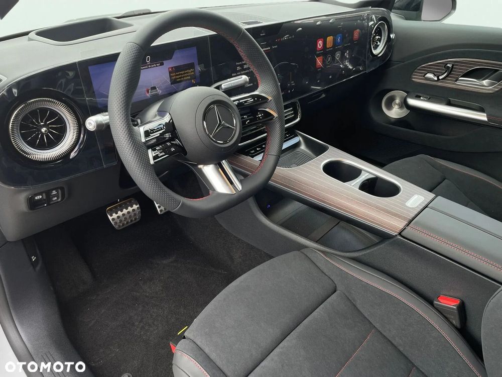 Mercedes-Benz CLA 250+ 85kWh - 11