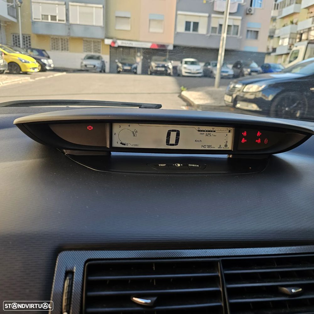 Citroën C4 1.6 HDi SX Airdream - 27