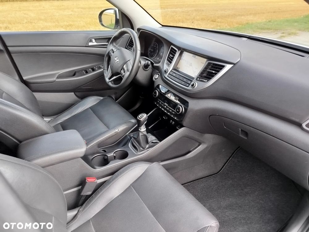 Hyundai Tucson blue 1.7 CRDi 2WD Passion - 32