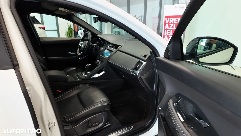 Jaguar E-Pace P200 AWD R-Dynamic S - 14