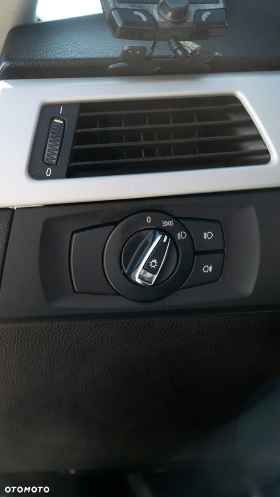BMW Seria 3 320d - 28