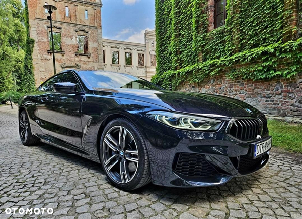 BMW Seria 8 840i