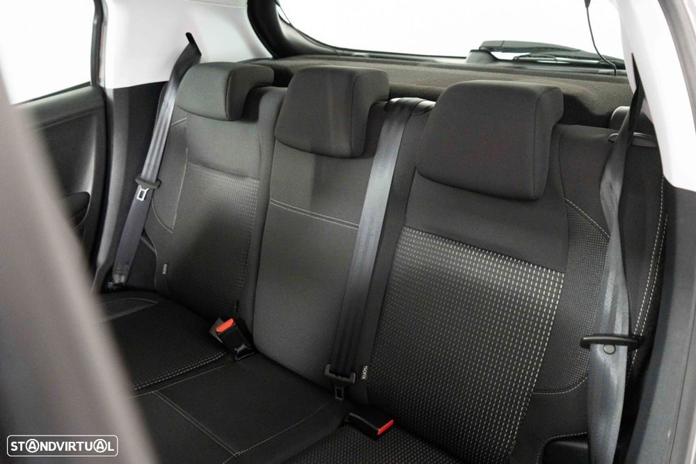 Peugeot 208 1.2 PureTech Style - 10