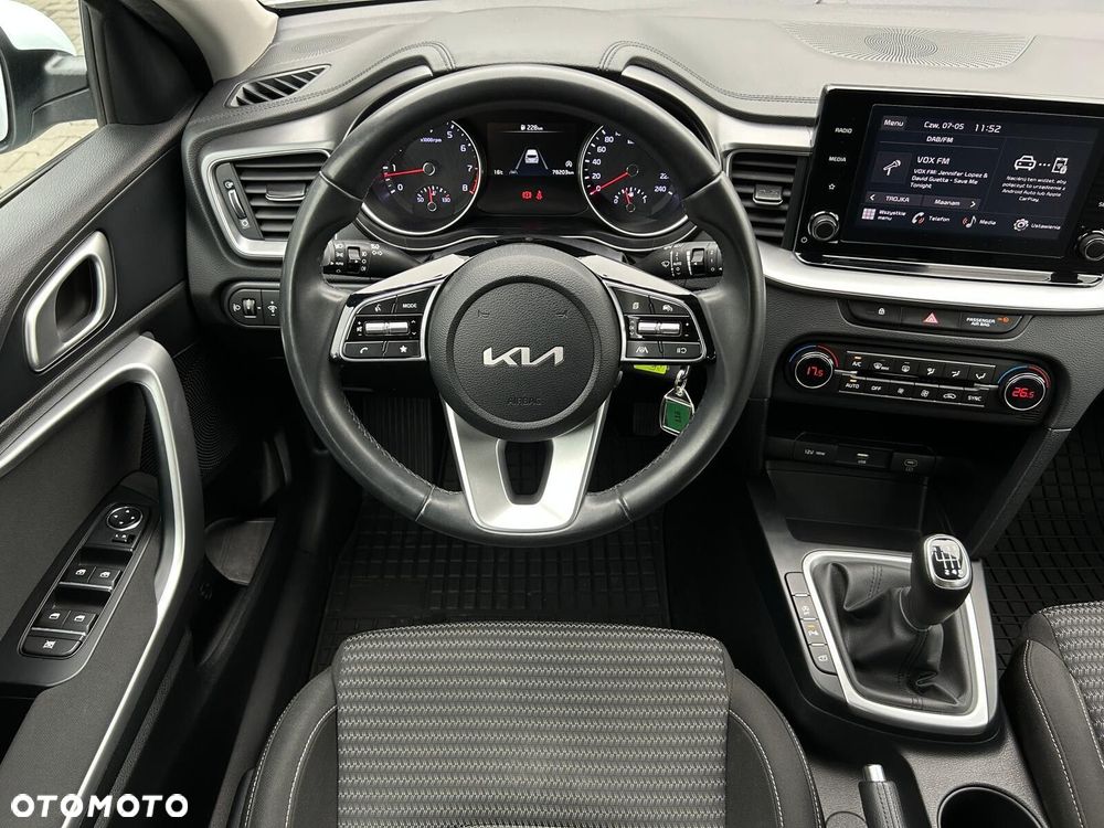 Kia Ceed 1.5 T-GDI M - 6