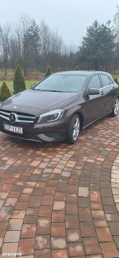 Mercedes-Benz Klasa A 180 7G-DCT AMG Line - 2