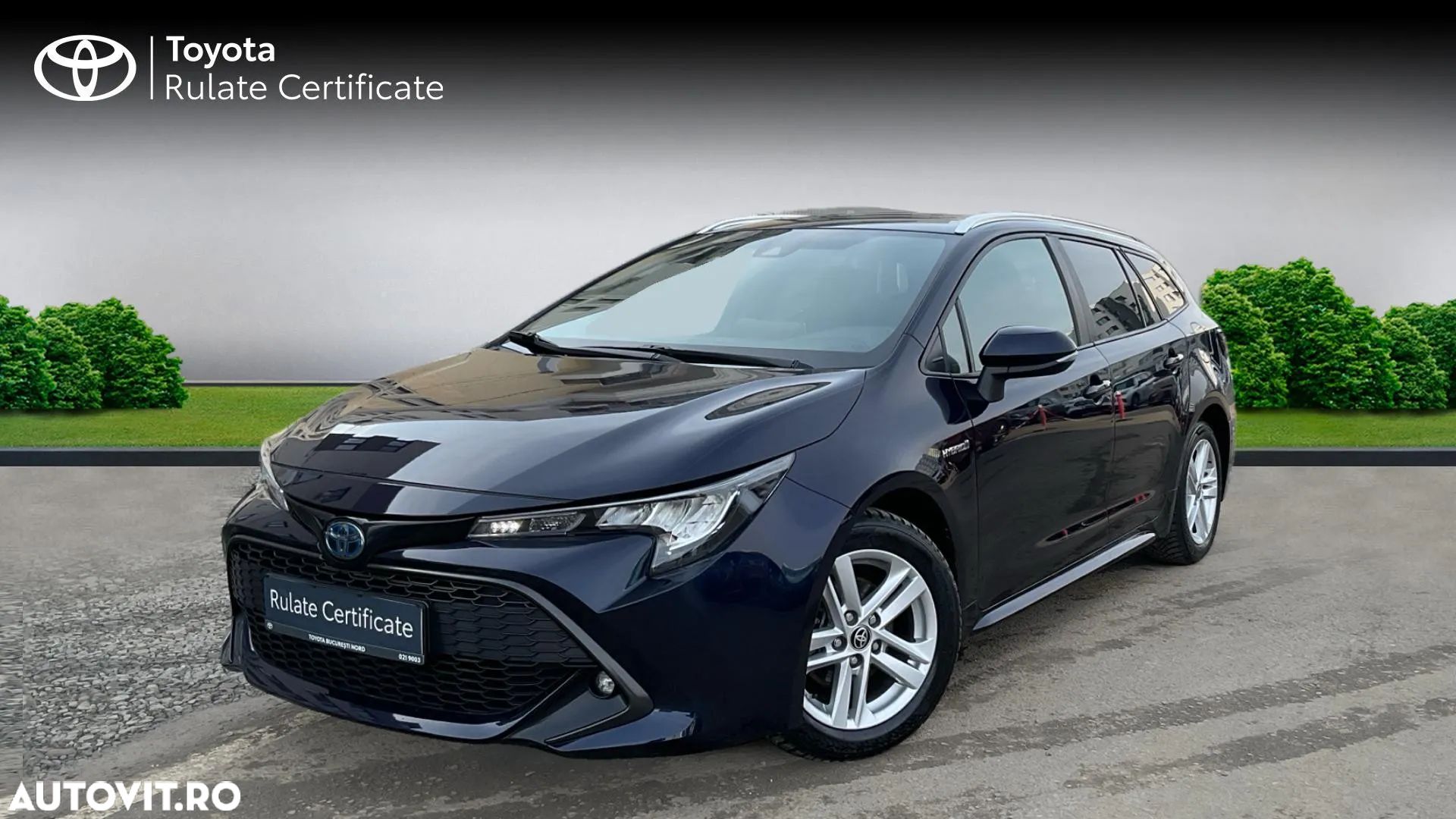 Toyota Corolla 1.8 HSD TS Dynamic - 1