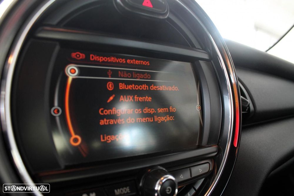 MINI 5 Portas One D - 20