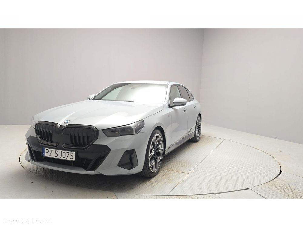 BMW Seria 5 - 8