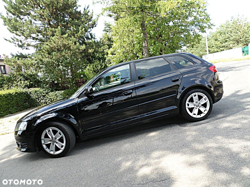Audi A3 Sportback 2.0 TDI DPF Ambiente - 5