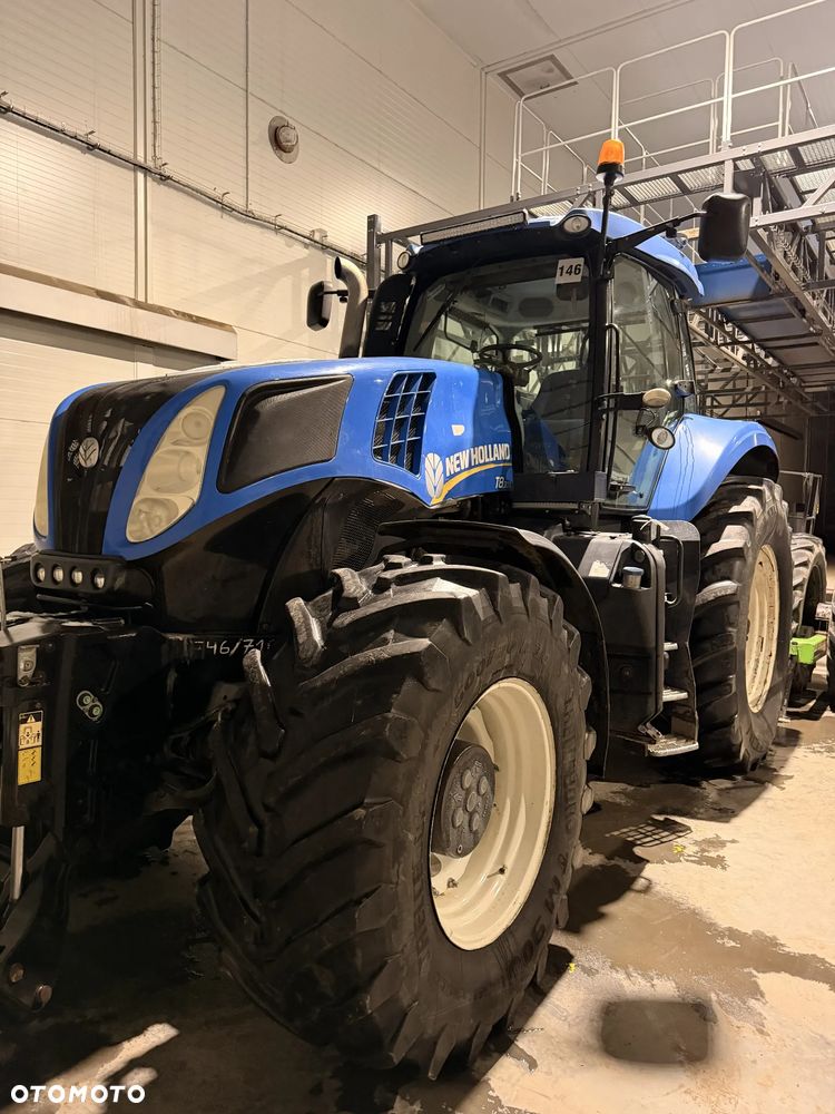 New Holland T8.300 - 4